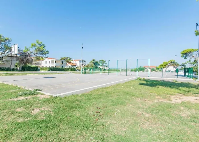 Sunset Near The Sandy - By Ta Leut Agency Gostinjska kuća